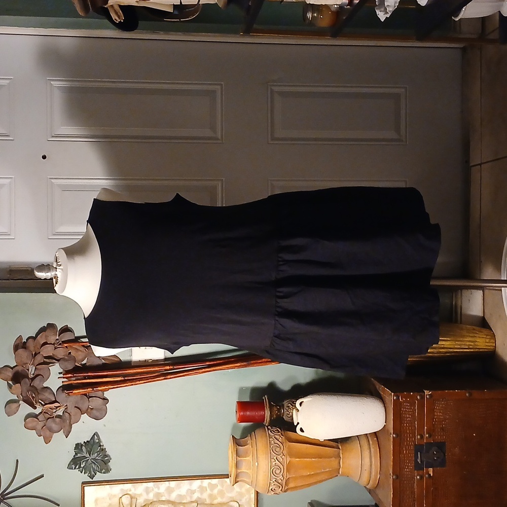 A. New Day Elegant Black Sleeveless Dress